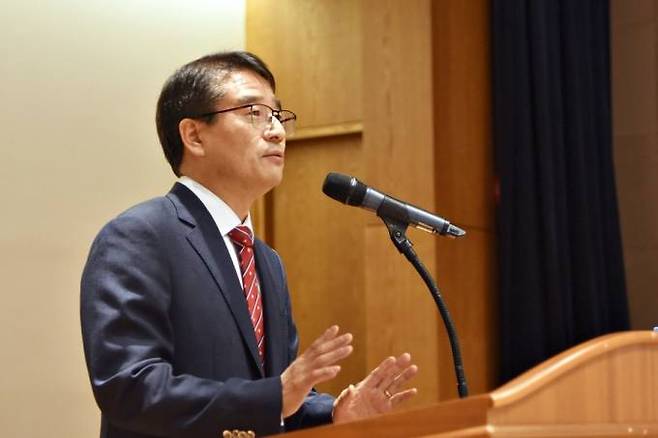 22일 한국핵융합에너지연구원 컨퍼런스룸에서 취임 포부를 밝히는 신임 오영국 한국핵융합에너지연구원장. 한국핵융합에너지연구원