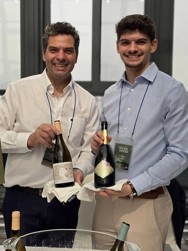 알바미뉴 오너 Luis Vilaca(왼쪽). 최현태 기자