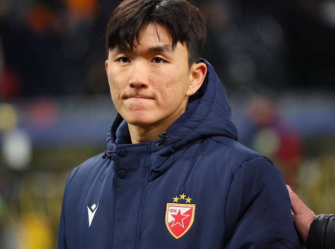 세르비아 매체에서 황인범의 프리미어리그(EPL) 이적설을 보도했다. 세르비아 인포머는 EPL 구단 스카우터들이 황인범을 지켜보기 위해 경기장에 찾을 것이라고 보도했다. 또한 EPL 중위권 구단이 확실하게 황인범에게 관심이 있다고 전했다. <저작권자(c) 연합뉴스, 무단 전재-재배포, AI 학습 및 활용 금지>