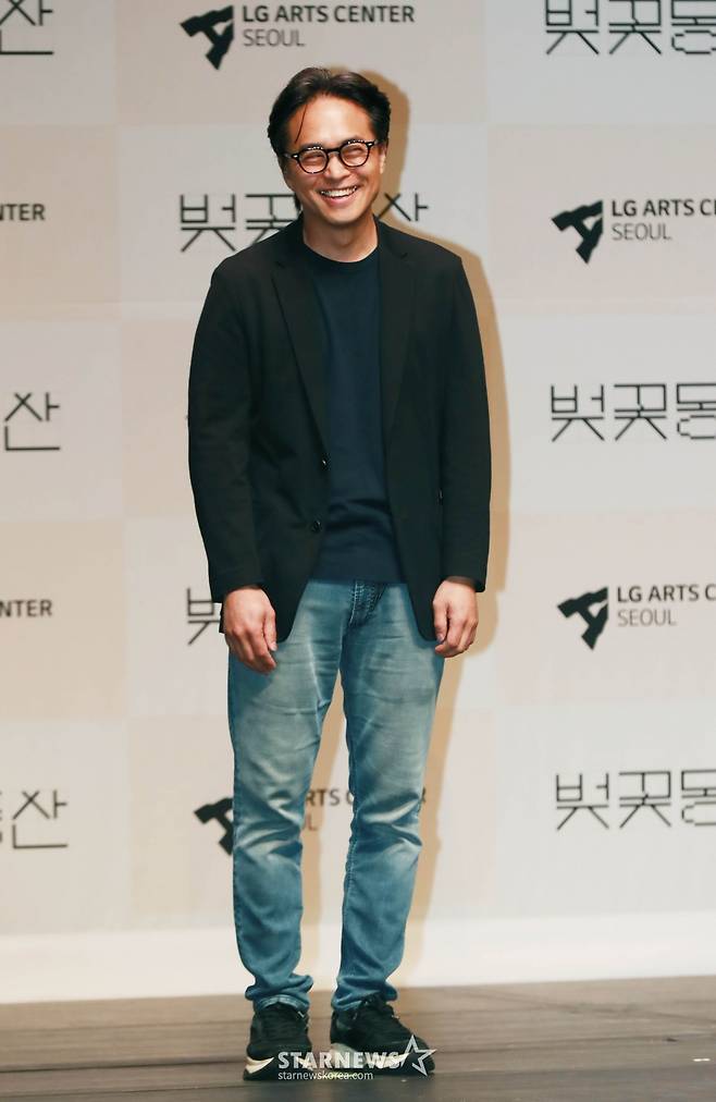 손상규 '벚꽃동산, 꼭 보세요'[★포토]