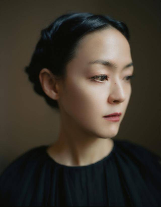 가수 김윤아. 인터파크 엔터테인먼트 제공