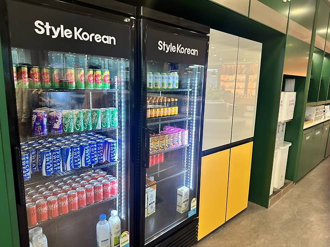 실리콘투 사내에 마련된 무료 음료수 냉장고./판교=민지혜 기자
