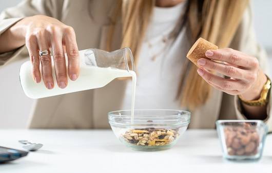 베타글루칸이 풍부한 오트 음료. 다당류인 베타글루칸은 혈당 상승을 억제한다ㅣ출처: 게티이미지뱅크