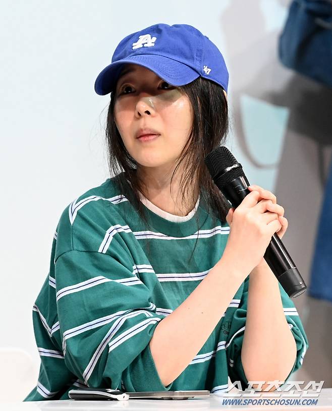 어도어의 민희진 대표가 하이브와의 대립에 대해 기자회견을 열었다. 25일 한국컨퍼런스센터에서 진행된 민희진 대표의 기자회견에서 민 대표가 질문에 답하고 있다. 허상욱 기자wook@sportschosun.com/2024.04.25/