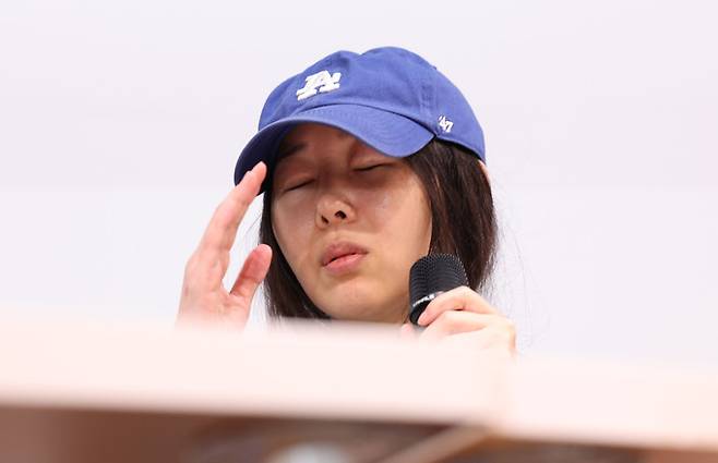 민희진 어도어 대표가 25일 서울 서초구 한국컨퍼런스센터에서 입장을 밝히는 기자회견을 하고 있다. 남정탁 기자