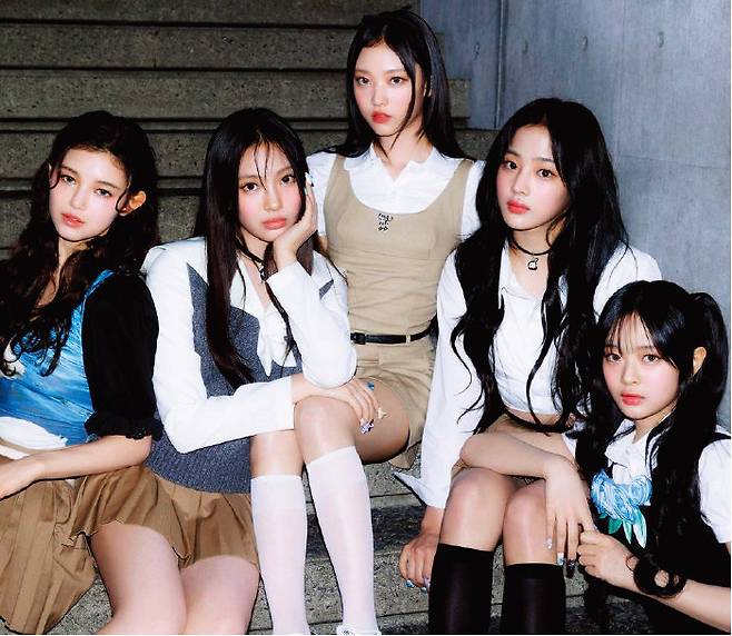 하이브 산하 레이블 어도어의 걸그룹 ‘뉴진스’. [인스타그램 뉴진스 계정]