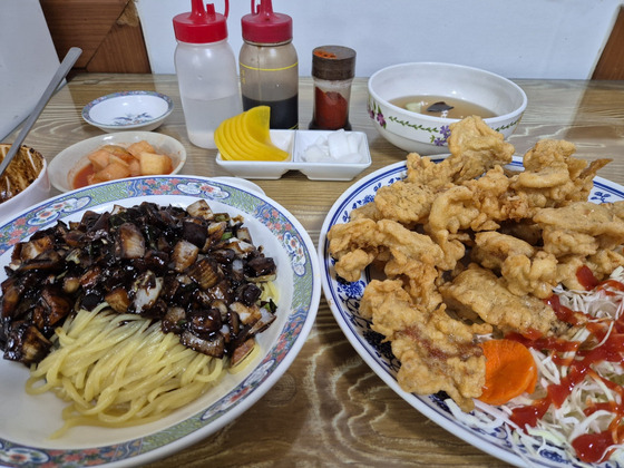 사진 2
