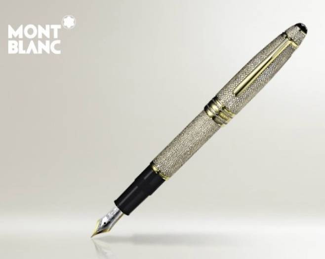 4810개의 다이아몬드로 배럴을 장식한 마이스터튁 솔리테어 로얄(사진②) 
사진출처: Montblanc.com