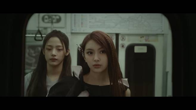 사진='OMG' 뮤직비디오 캡처