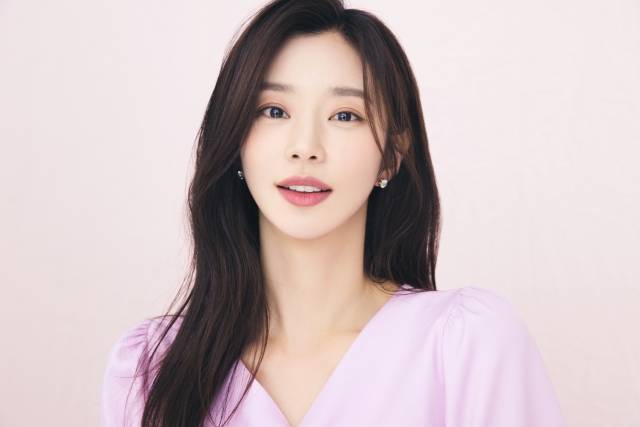 배우 이주빈이 <더팩트>와 만나 tvN 드라마 '눈물의 여왕' 종영 인터뷰를 진행했다. /앤드마크