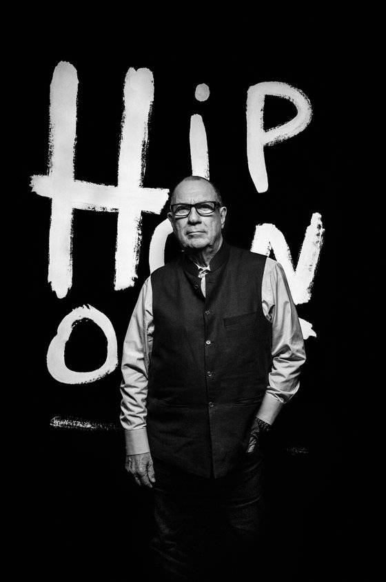 힙노시스 창시자 오브리 파월을 다큐 '힙노시스: LP 커버의 전설' 개봉(5월 1일) 전 e메일로 인터뷰했다. 사진 티캐스트