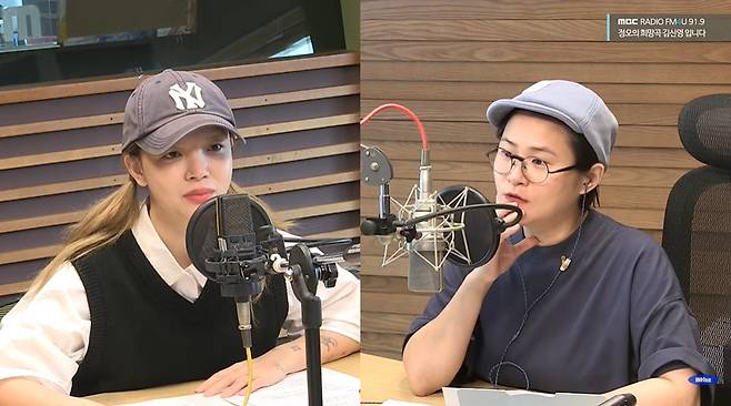 왼쪽부터 지민 김신영 (사진=MBC FM4U ‘정오의 희망곡 김신영입니다’ 캡처)