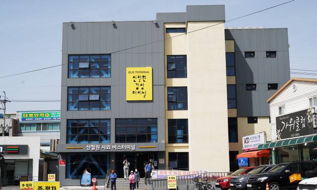 ▲ 지난 2021년 리모델링을 거쳐 완성된 신철원감성터미널.