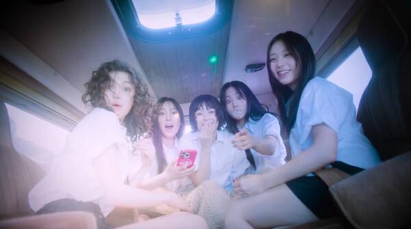 /사진='버블 검' 뮤직비디오