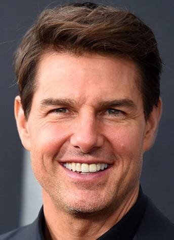 치아 중심선이 안 맞으면, 치아가 비대칭일 뿐입니다.