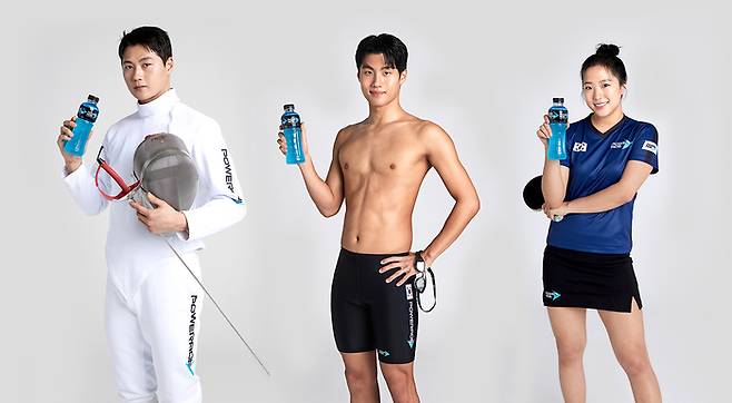 파워에이드 모델 오상욱(왼쪽부터), 황선우, 신유빈. 사진 |  한국 코카-콜라사