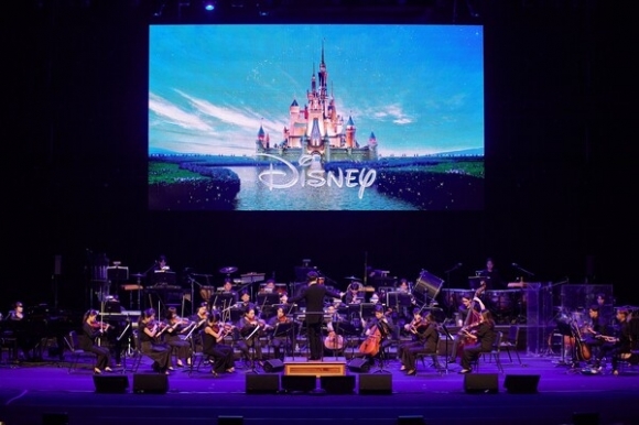 2021년 처음 선보인 후로 꾸준한 사랑을 받고 있는 ‘디즈니 인 콘서트’ 모습. 올해는 오는 4~5일 서울 세종문화회관에서 열린다. 크레디아 제공