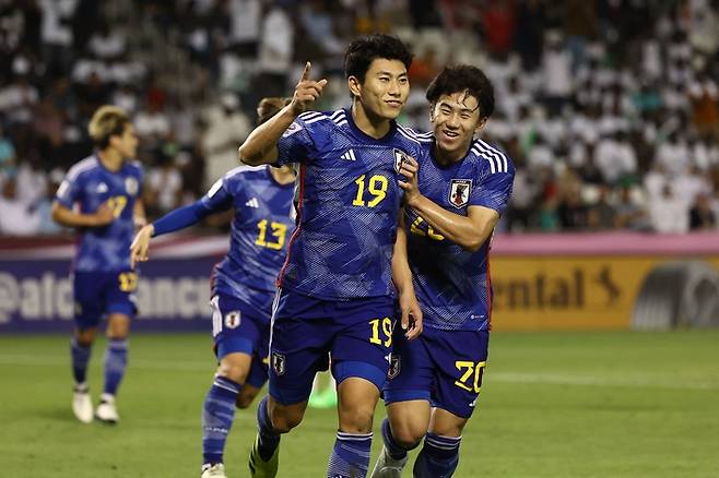 일본 호소야 마오가 지난달 29일 이라크와의 U-23 아시안컵 준결승에서 골을 넣은 뒤 기뻐하고 있다. AFP연합뉴스