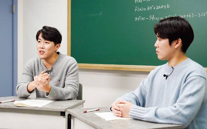 여호원 · 여호용 올마이티캠퍼스 대표는 체계적인 공부 계획 세우기의 중요성을 강조한다.