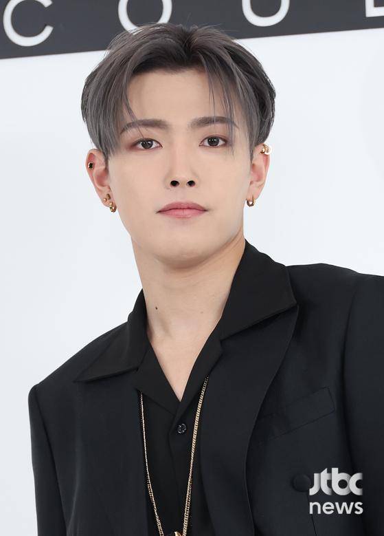 28일 오후 서울 성수동 레이어41에서 '샤넬 코드 컬러 팝업' 오픈행사가 진행됐다. 뉴진스 민지, 크래비티 형준, 케플러 최유진, 에이티즈 홍중, 아이브 이서, 몬스타엑스 주헌, 세븐틴 호시가 행사에 참석했다. 박세완 엔터뉴스팀 기자 park.sewan@jtbc.co.kr (콘텐트비즈니스본부)