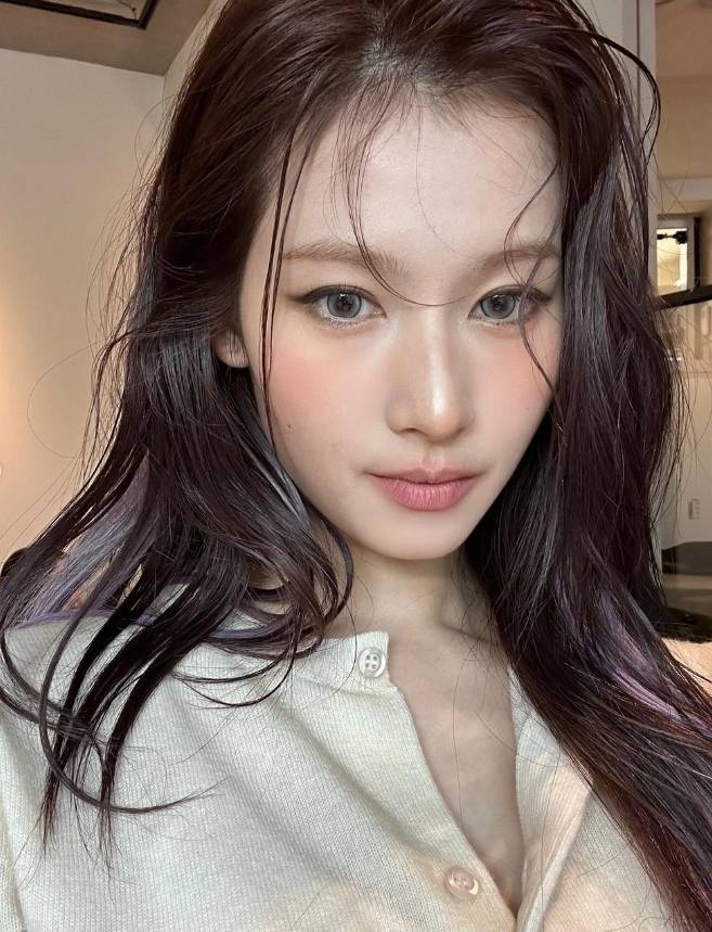 사나 소셜미디어