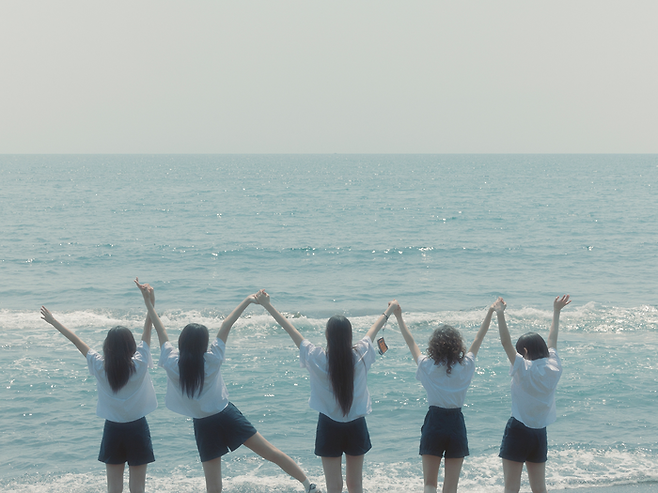 뉴진스. 어도어