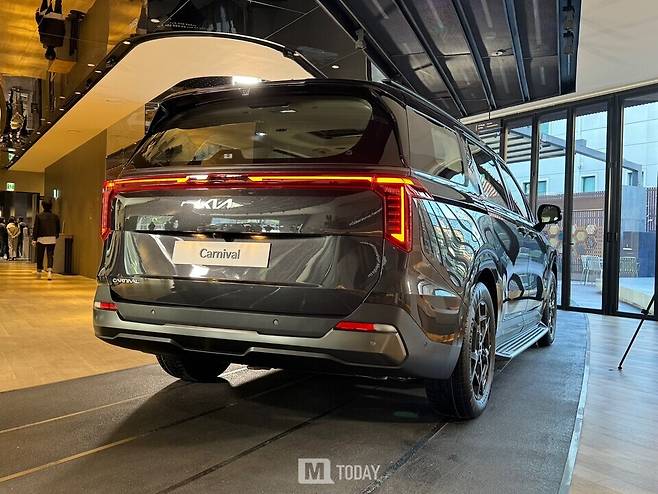 기아 더 뉴 카니발