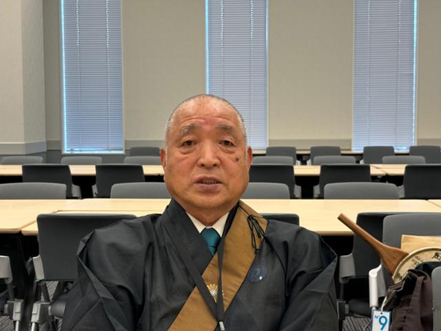 일본 평화운동 시민단체인 '평화를만들어내는종교자네트워크' 소속의 오노 분코 스님이 지난달 18일 도쿄 참의원(상원) 의원회관에서 본보와 인터뷰하고 있다. 도쿄=류호 기자
