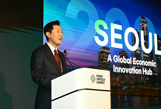 Seoul Mayor Oh Se-hoon speaks at the Dubai FinTech Summit held at Madinat Jumeirah on Monday. The mayor was invited as a keynote speaker at the event and delivered a speech introducing Seoul as a global economic innovation hub. [SEOUL METROPOLITAN GOVERNMENT]