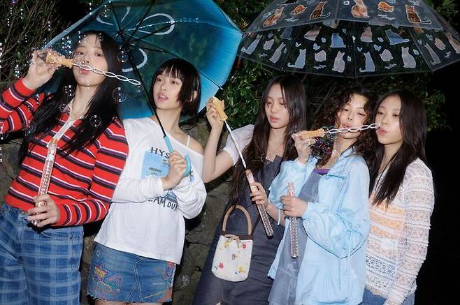 [서울=뉴시스] 뉴진스. (사진=어도어 제공) 2024.05.07. photo@newsis.com *재판매 및 DB 금지