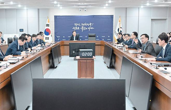 윤석열 정부는 지난해 재정 조기집행 목표를 달성했지만 사상 최대치의 불용을 기록했다.[사진=뉴시스]