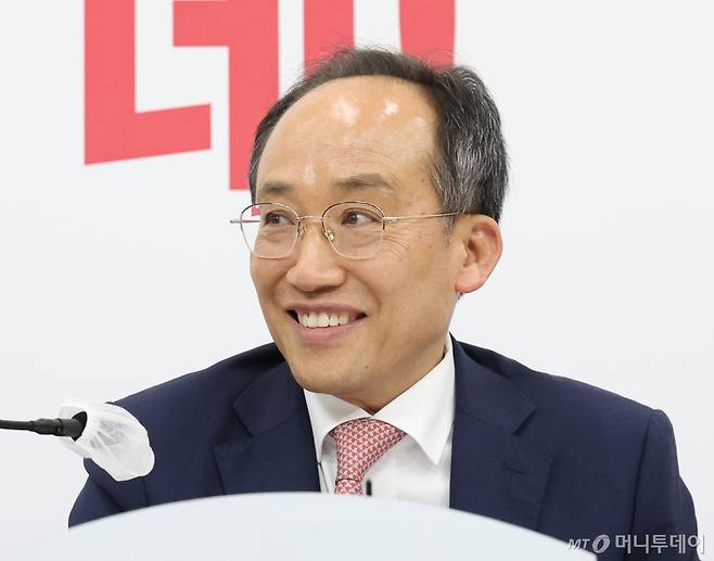 추경호 국민의힘 신임 원내대표가 9일 서울 여의도 국회에서 기자간담회를 하고 있다. 2024.5.9/사진=뉴스1