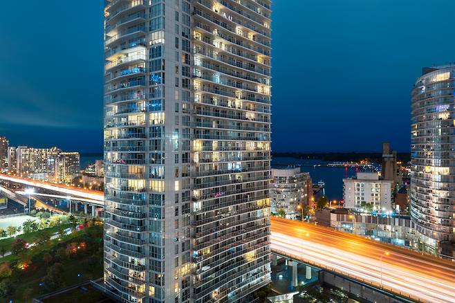 캐나다 토론토의 야경. 게티이미지