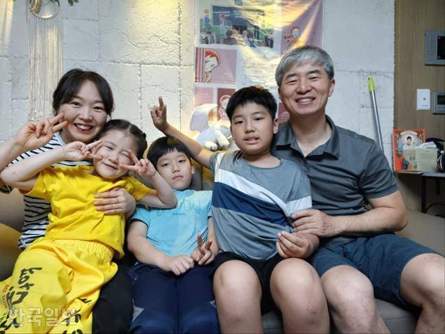 �������� �κο� �Ƶ� ����, ����, �׸��� �� ������. �������� ����