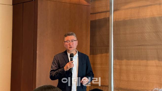 최원식 스플렁크코리아 지사장이 13일 서울 강남구 인터컨티넨탈 코엑스에서 열린 미디어 간담회에서 발표하고 있다(사진=김가은 기자)