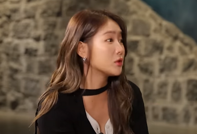 인기 걸그룹 씨스타 출신 가수 소유가 과거 성희롱·성추행을 당한 경험을 털어놨다. [사진출처 = 유튜브 영상 캡처]