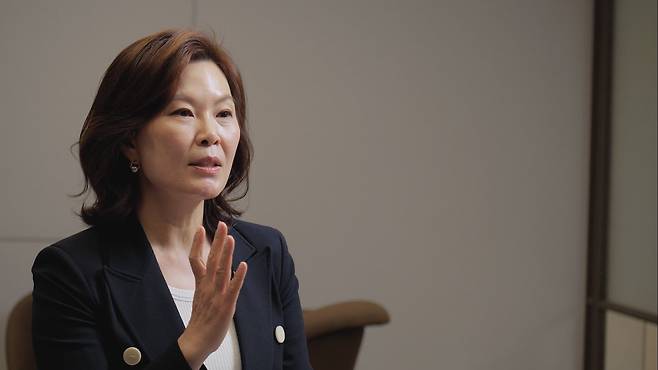 양소영 변호사(53·법무법인 숭인)가 중앙일보와 인터뷰하고 있다.