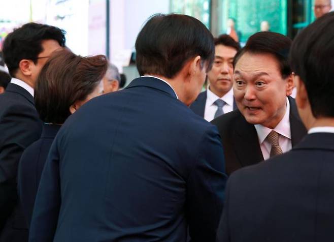 President Yoon Suk-yeol and Cho Kuk. Yonhap News Agency