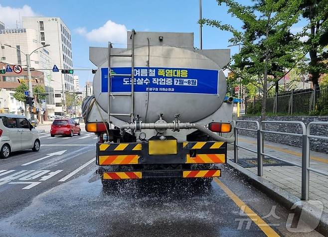 서울 은평구가 여름철 폭염 대책에 나선다고 17일 밝혔다.(은평구청 제공)
