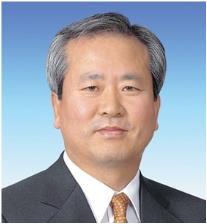 WKBL 제10대 총재로 선출된 신상훈 전 신한금융지주 대표이사. (WKBL 제공)