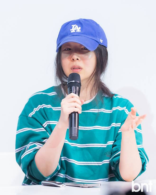 민희진 어도어 대표 측이 하이브의 뉴진스 'Get Up' 음반 밀어내기 언급에 대한 입장을 밝혔다.