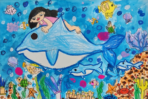 2024 코마린어린이 그림 공모전 장려상 서울 나리미술학원 정지유(5세) ‘돌고래 가족과 함께하는 바다여행’
