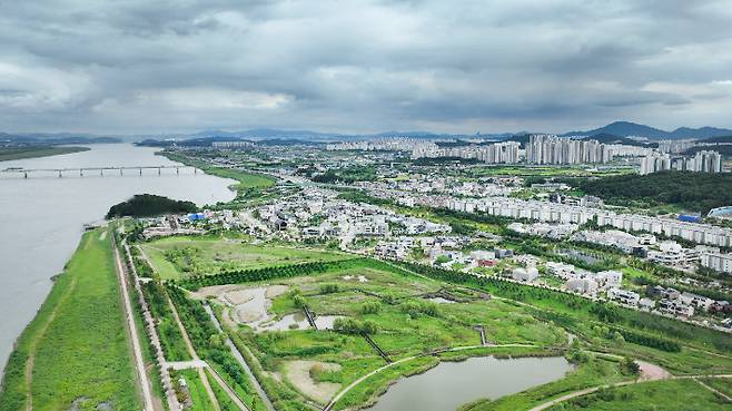 김포한강신도시에 위치한 김포한강야생조류생태공원 전경. 김포시 제공