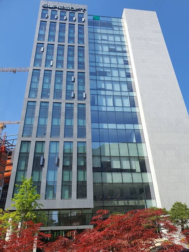 경기도 성남시 수정구 금토로 80번길 37 인피니티타워 E동에 위치한 슈어소프트테크 본사. 성남=윤현주 기자