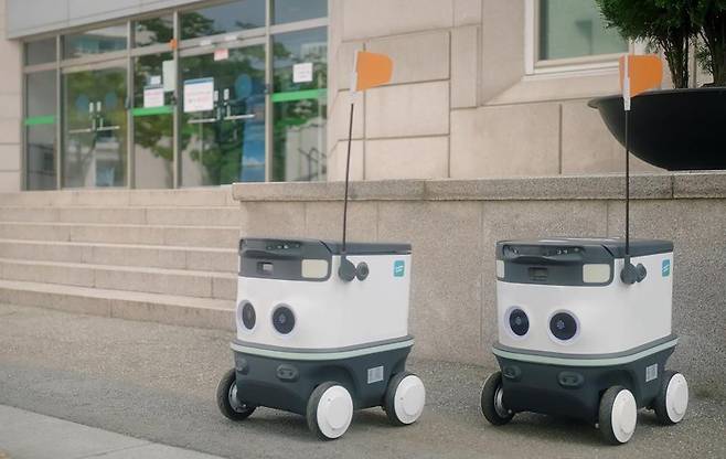 경기도 성남시가 8월부터 도입 예정인 실외 자율주행 배달로봇의 모습. 성남시 제공