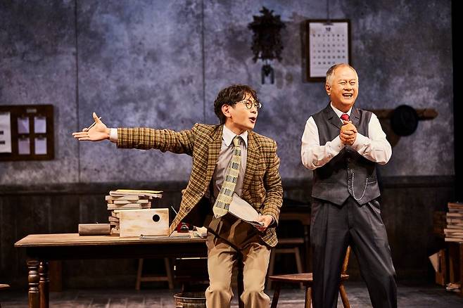 일본 희곡작가 미타니 코키 원작의 연극 '웃음의 대학'이 내달 9일까지 서울 종로구 세종문화회관 S씨어터에서 공연된다. 연극열전 제공