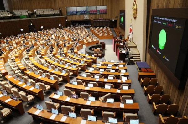 지난 2일 열린 국회 본회의에서 ‘채상병 특검법’이 야당 단독으로 통과되고 있다. 연합뉴스