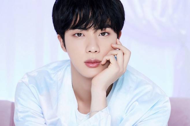 방탄소년단 진, '최고의 입술을 가진 남자 스타'
