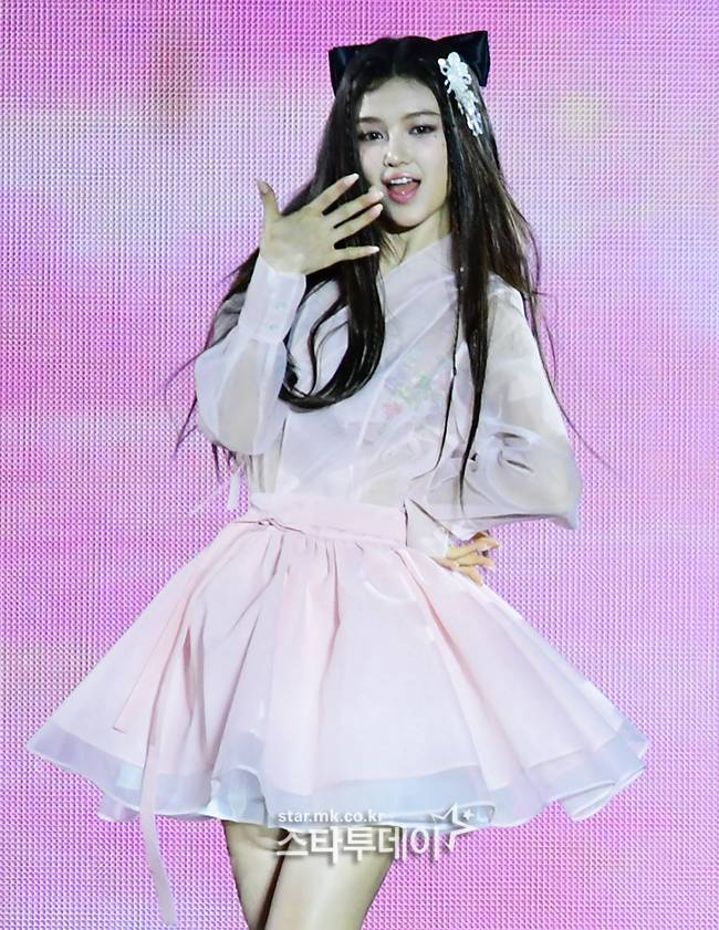 그룹 뉴진스 다니엘. <강영국 기자>