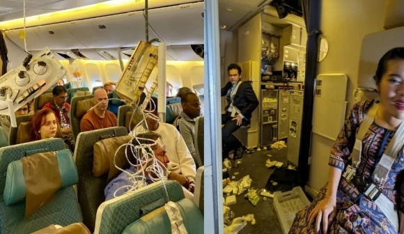 급강하로 인해 사고를 입은 싱가포르항공 여객기 내부 모습. 소셜미디어 사진